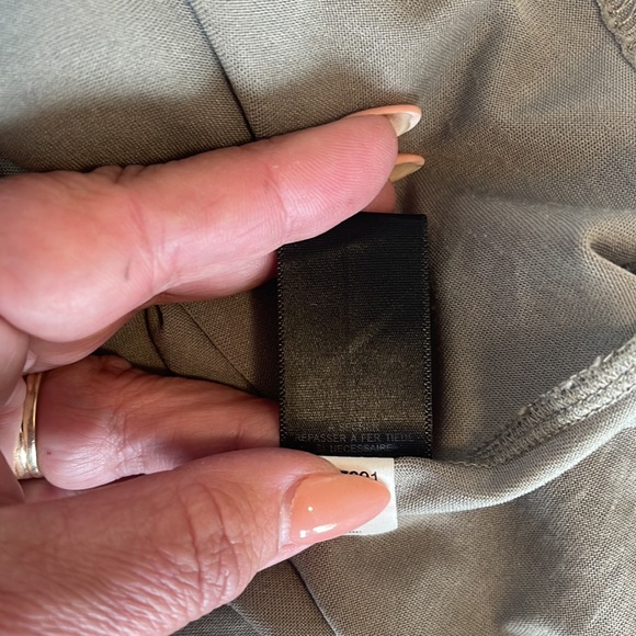 🌸Spense mid calf length skirt with elastic waistband - Picture 10 of 11